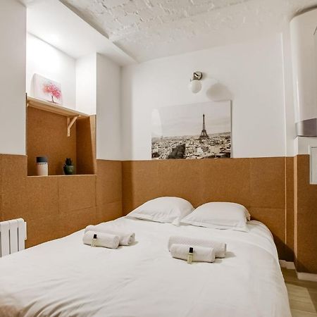 Flat For 4 Located In The Heart Of Paris Exterior foto